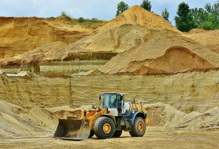 MINING EQUIPMENT